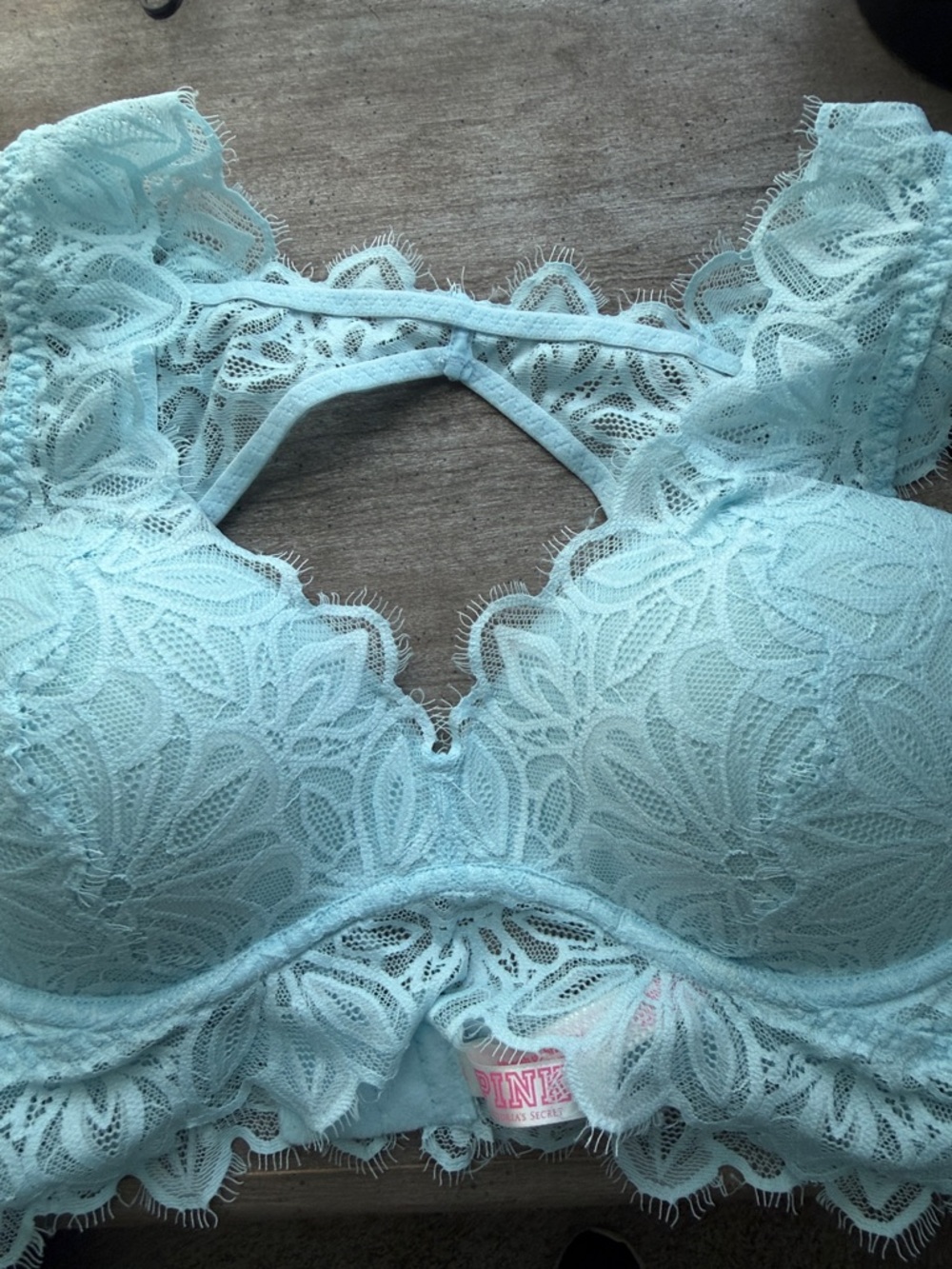 PINK Victoria's Secret Scalloped Lace Push-Up Bra in Pale Blue - Picture 3 of 6
